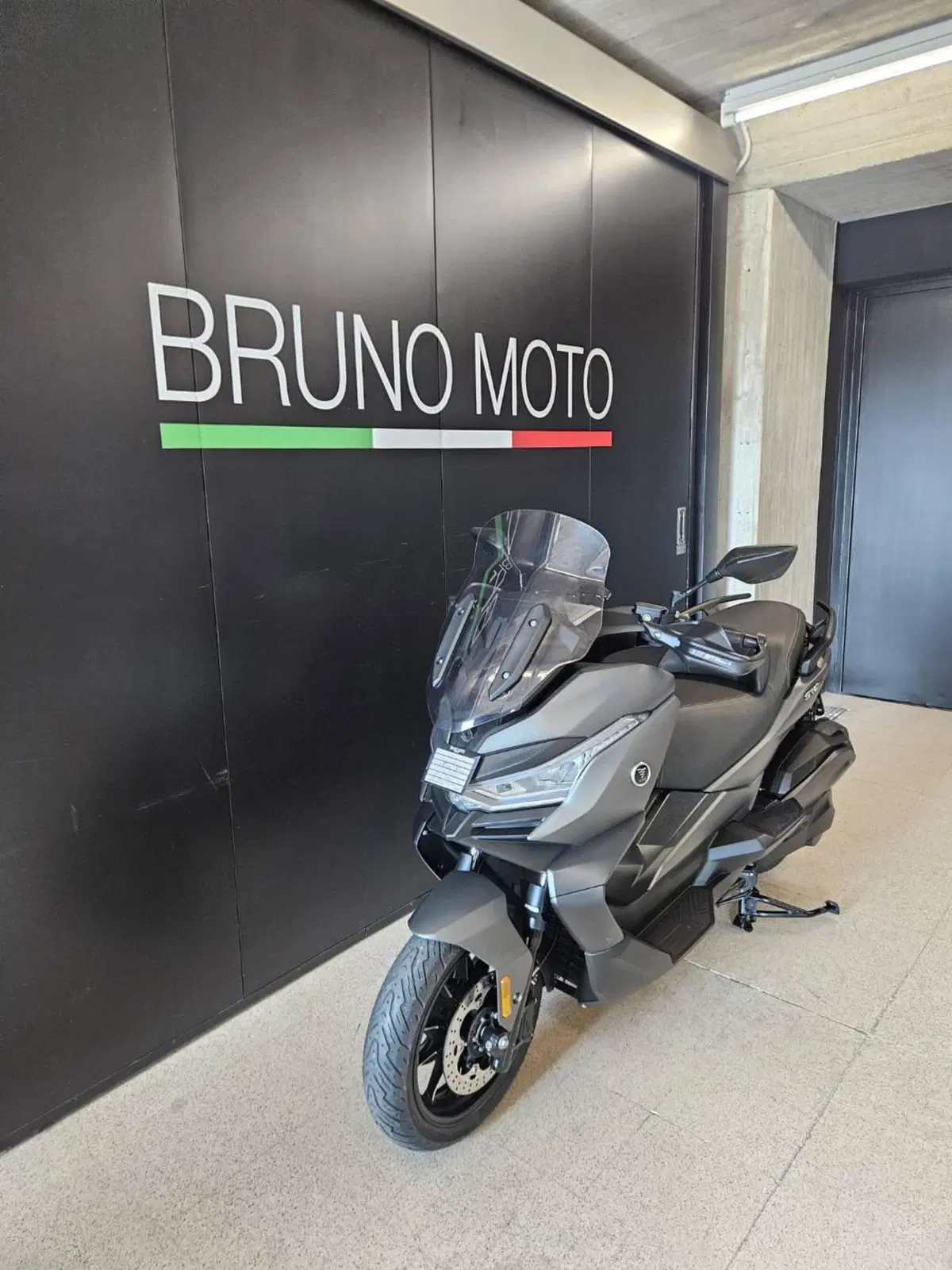 Voge Sfida SR4 MAX (2024 - 26) (5)