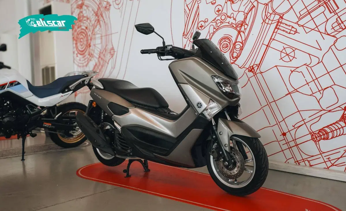 Yamaha N-Max 125 (2015 - 17) (2)