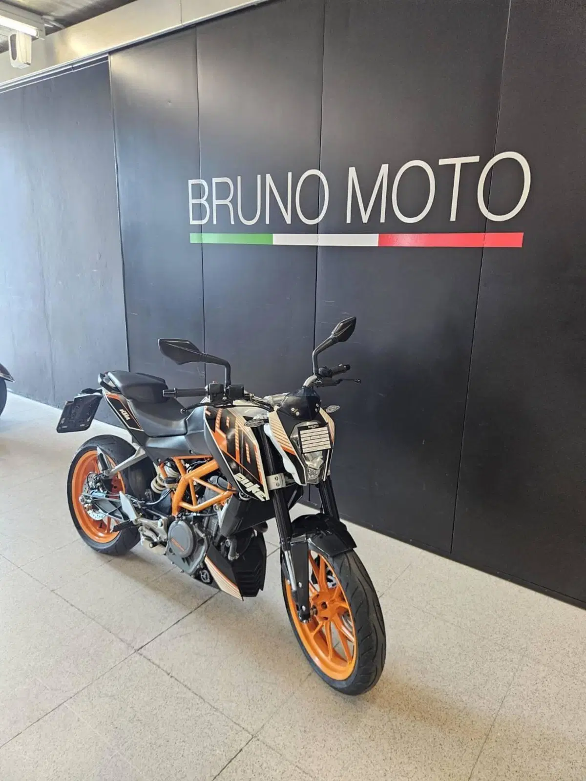 KTM 390 Duke ABS (2012 - 16) (2)