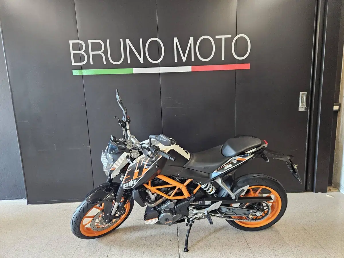 KTM 390 Duke ABS (2012 - 16) (4)