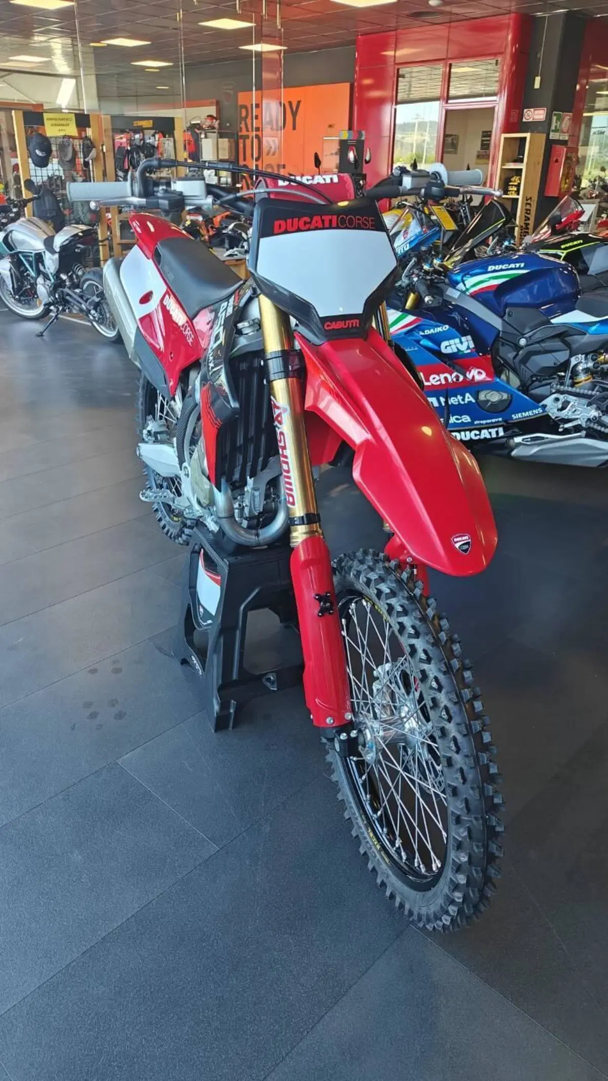 Ducati Desmo450 MX Factory (2026) (5)