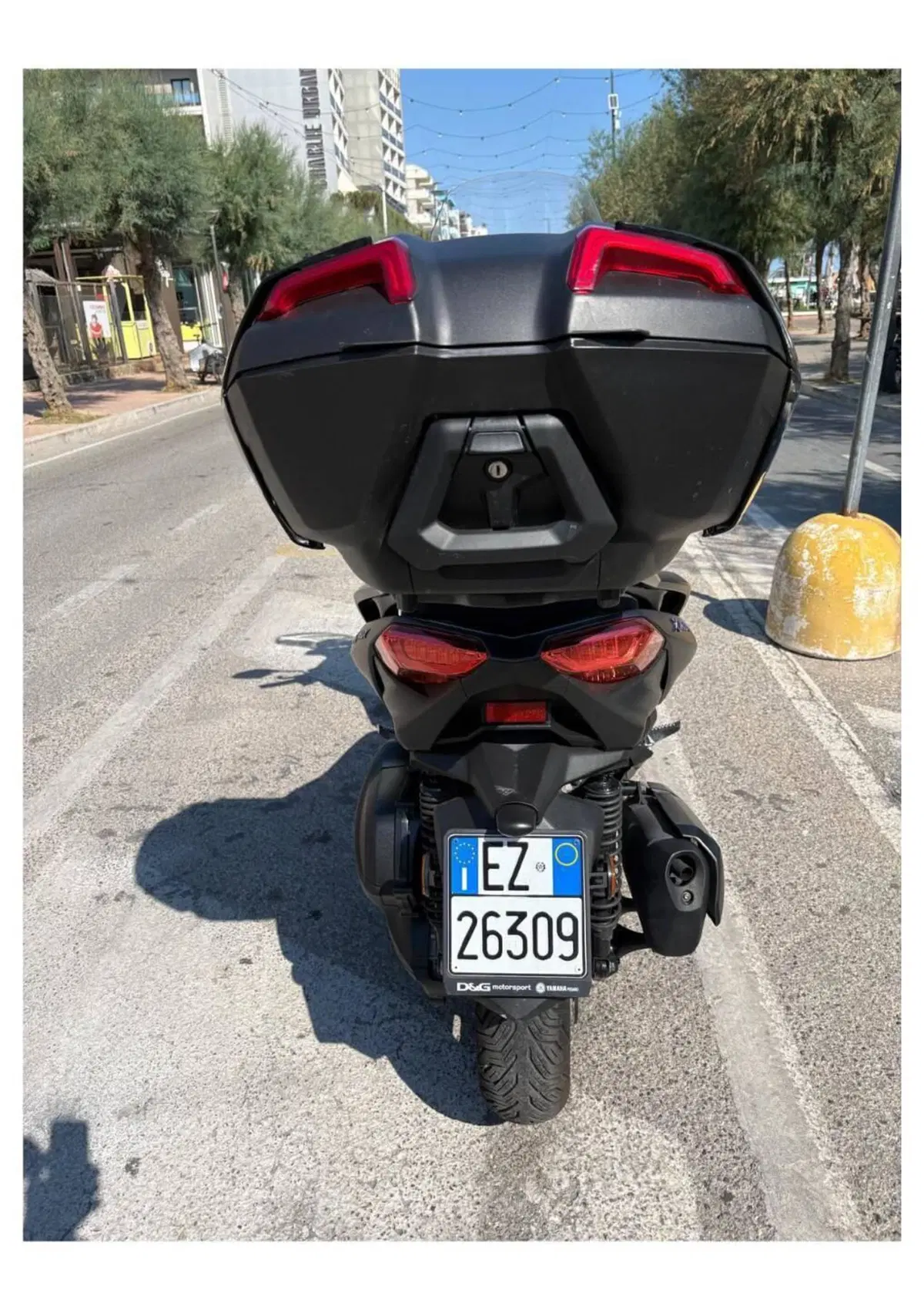 Yamaha X-Max 300 (2021 - 24) (5)