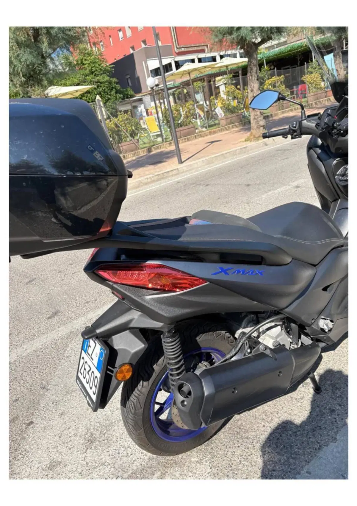 Yamaha X-Max 300 (2021 - 24) (6)