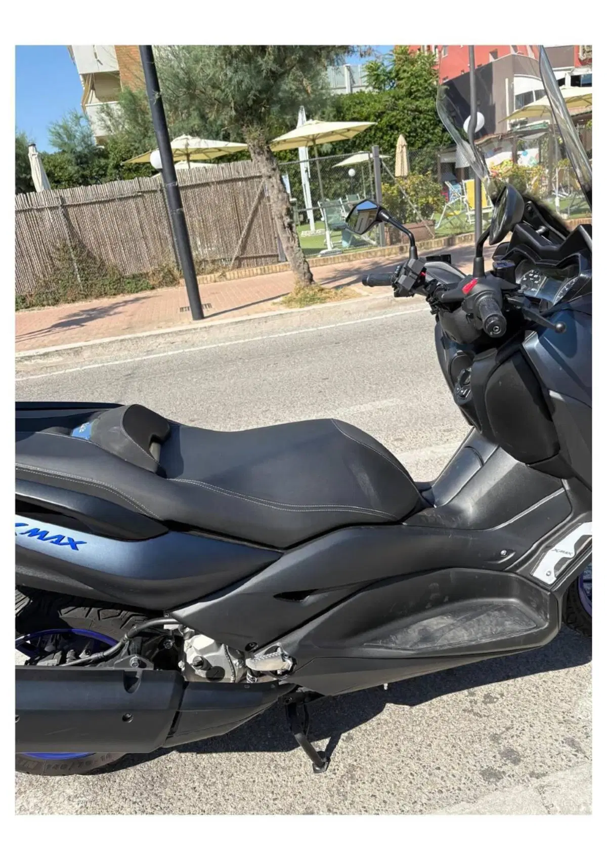 Yamaha X-Max 300 (2021 - 24) (7)