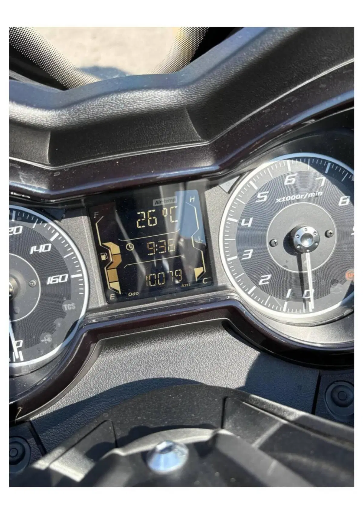 Yamaha X-Max 300 (2021 - 24) (9)