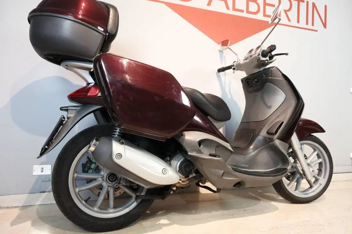 Piaggio Beverly 200 (2002 - 03) (6)