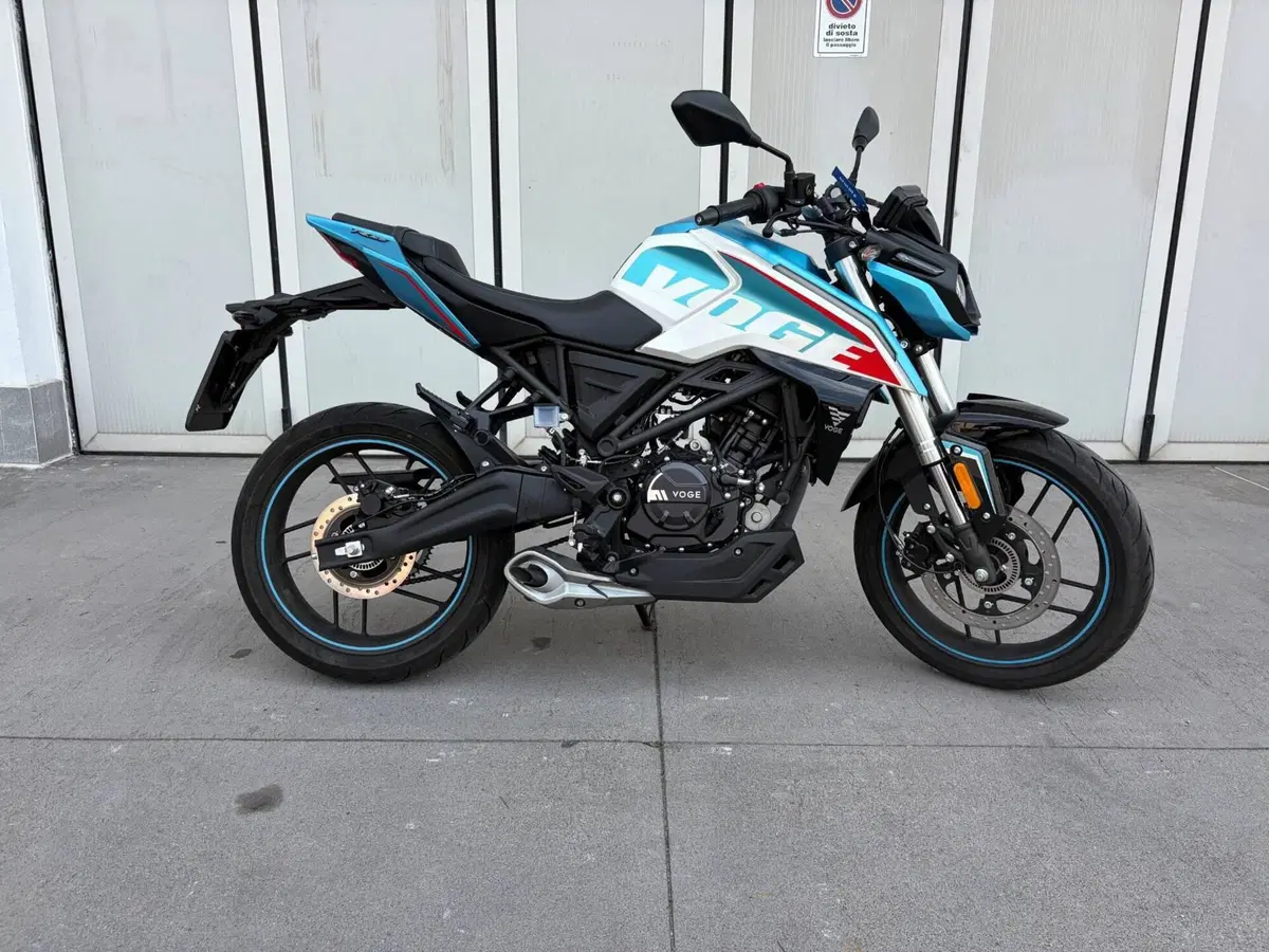 Voge Brivido 125R (2023 - 26) (2)