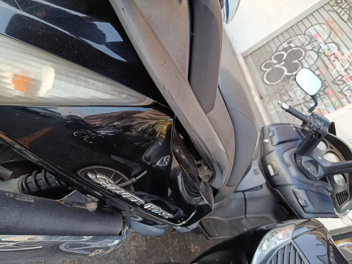 Silver Wing Honda (2)