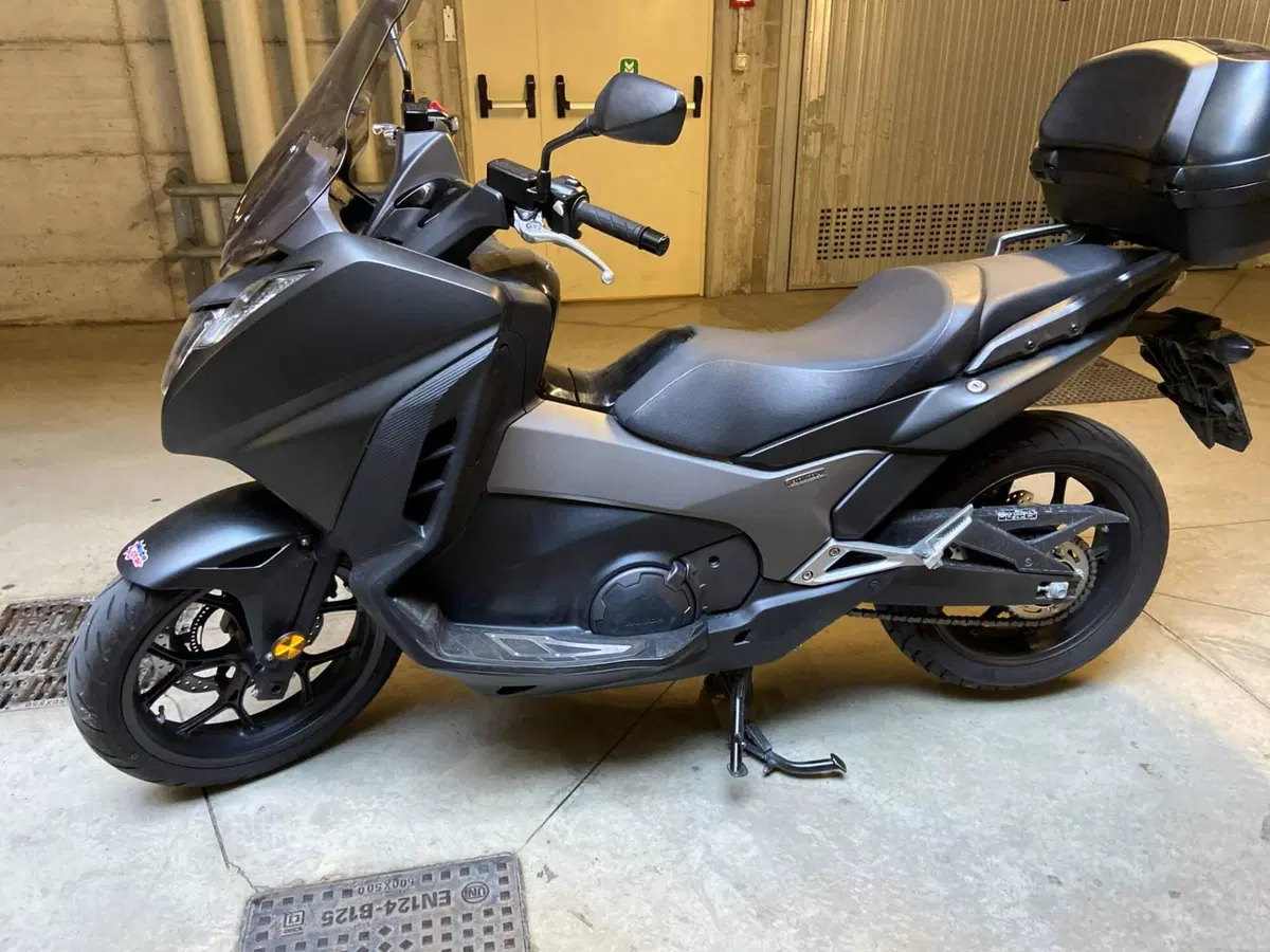 Honda Integra 750 DCT (2016 - 17) (4)