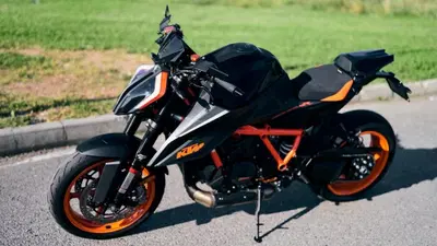 KTM 1290 Super Duke R (2021) usata