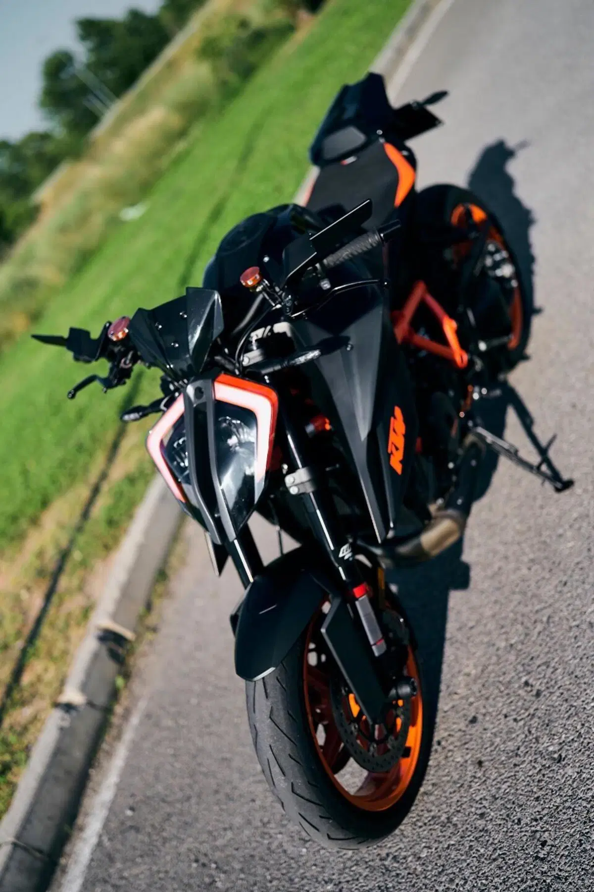 KTM 1290 Super Duke R (2021) (3)