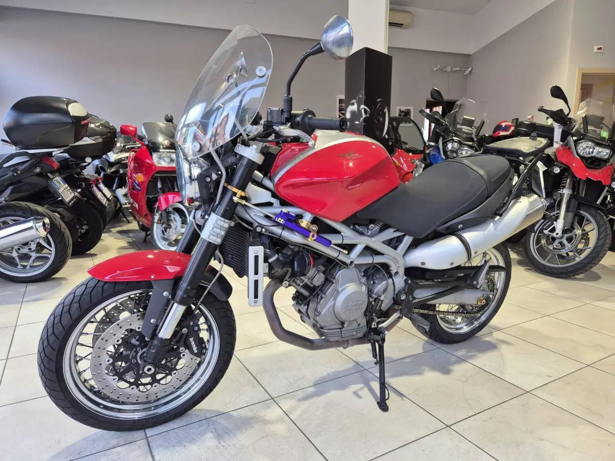 Moto Morini 9 1/2 (2006 - 13) (6)