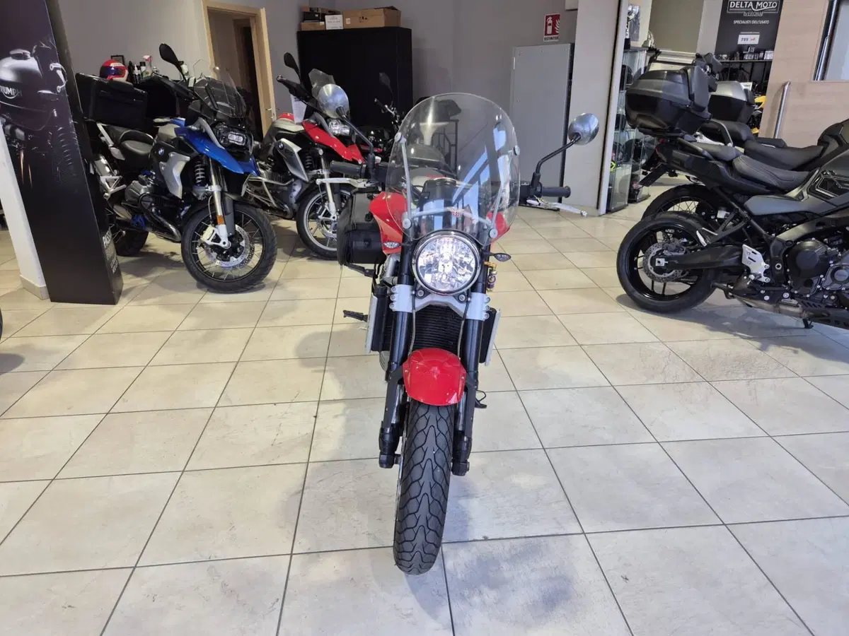 Moto Morini 9 1/2 (2006 - 13) (12)