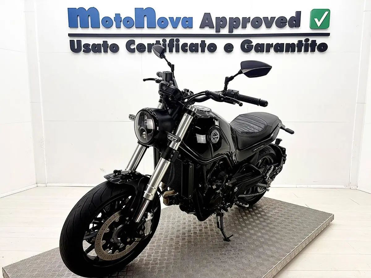 Benelli Leoncino 500 (2021 - 25) (3)