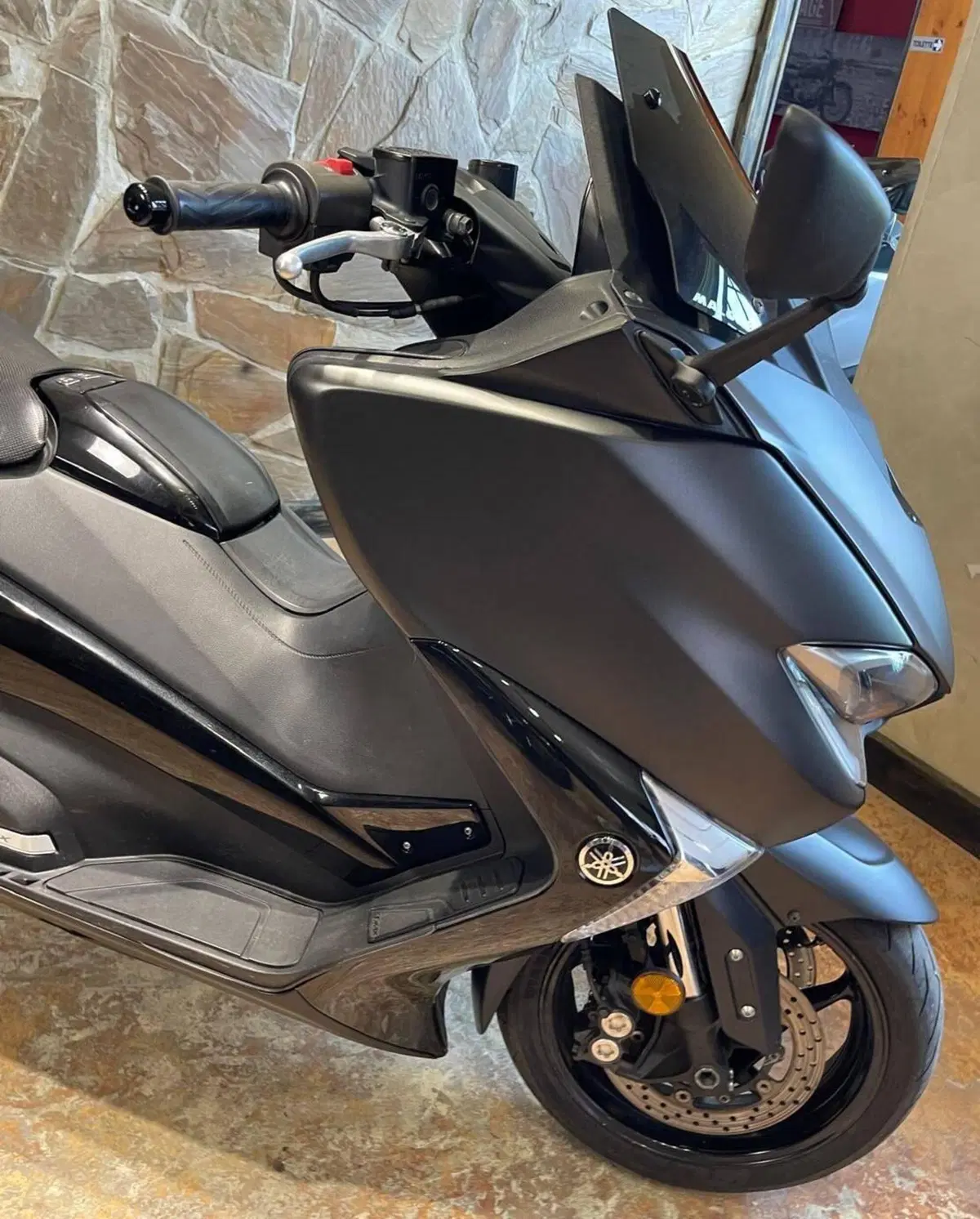 Yamaha T-Max 530 (2017 - 19) (11)