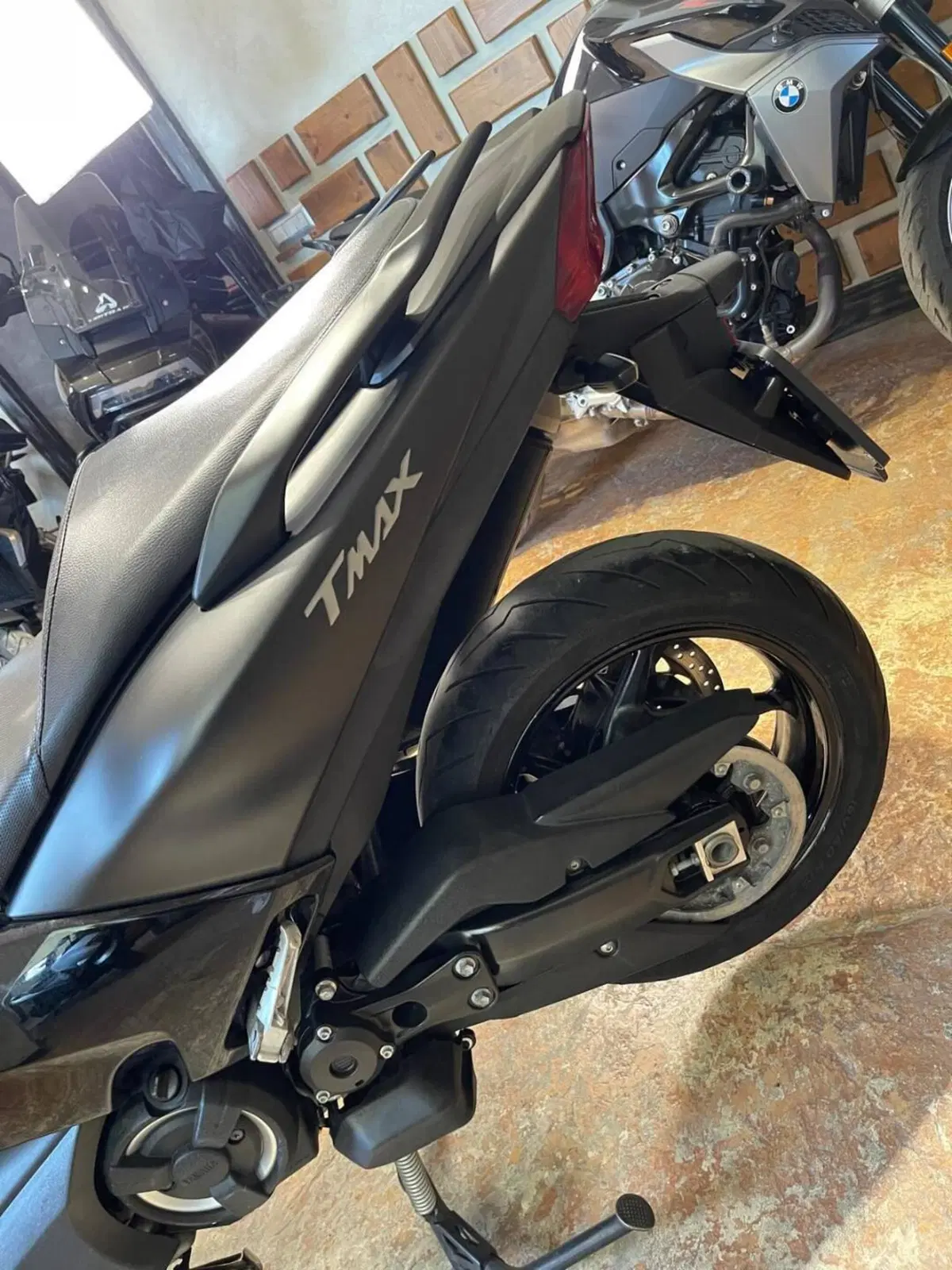 Yamaha T-Max 530 (2017 - 19) (13)