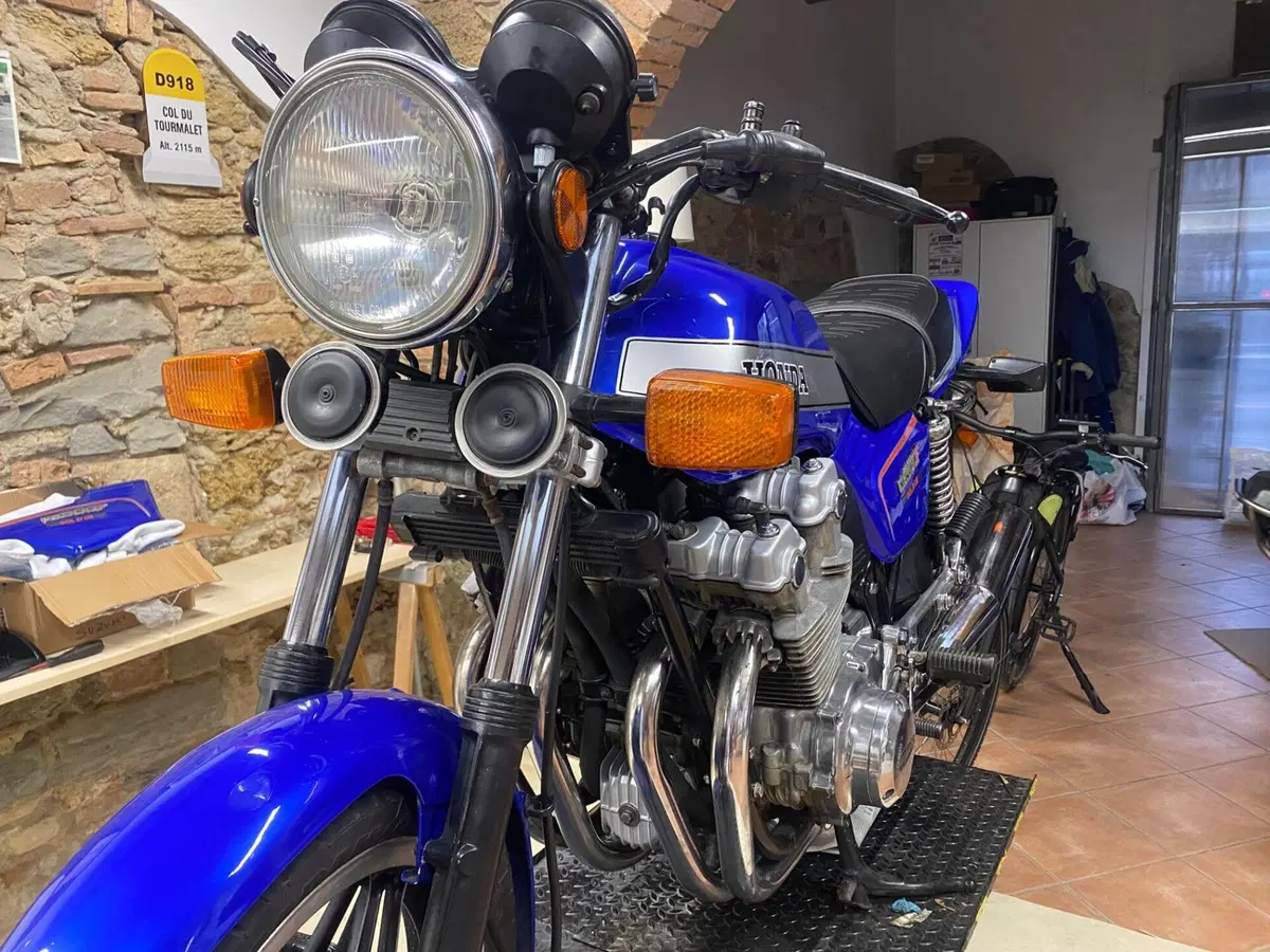 Honda CB 900 F1 (1980 - 82) (4)