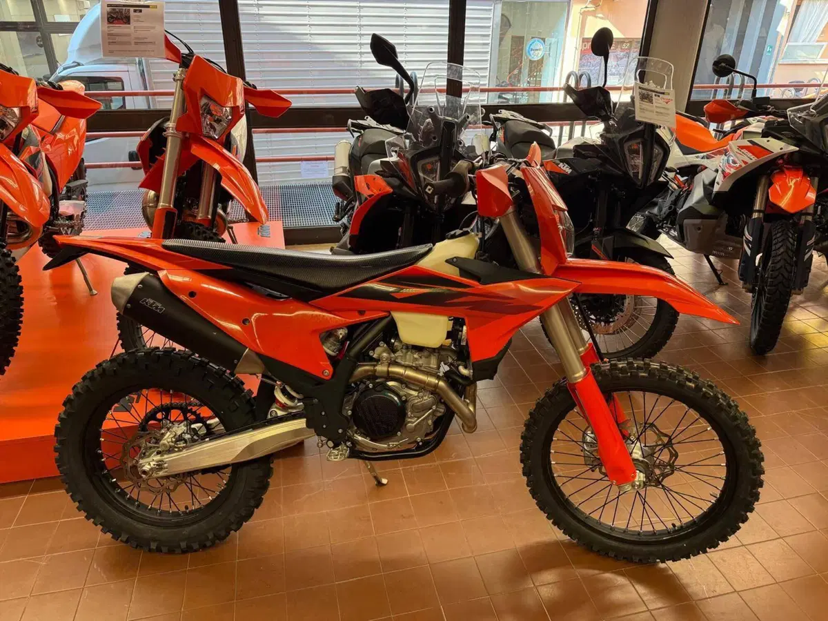 KTM 500 EXC-F (2027)