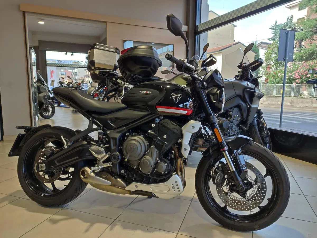 Triumph Trident 660 (2021 - 24) (2)