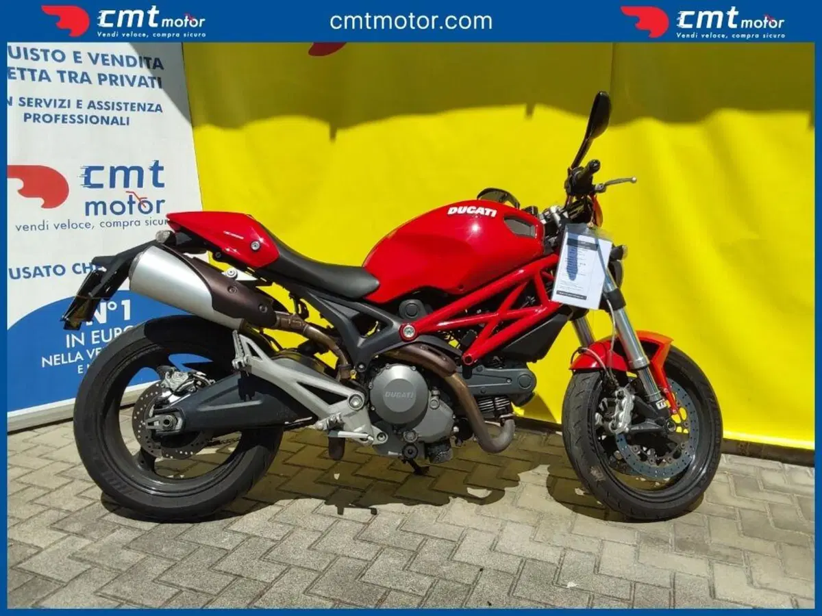 Ducati Monster 696 (2008 - 13) (3)