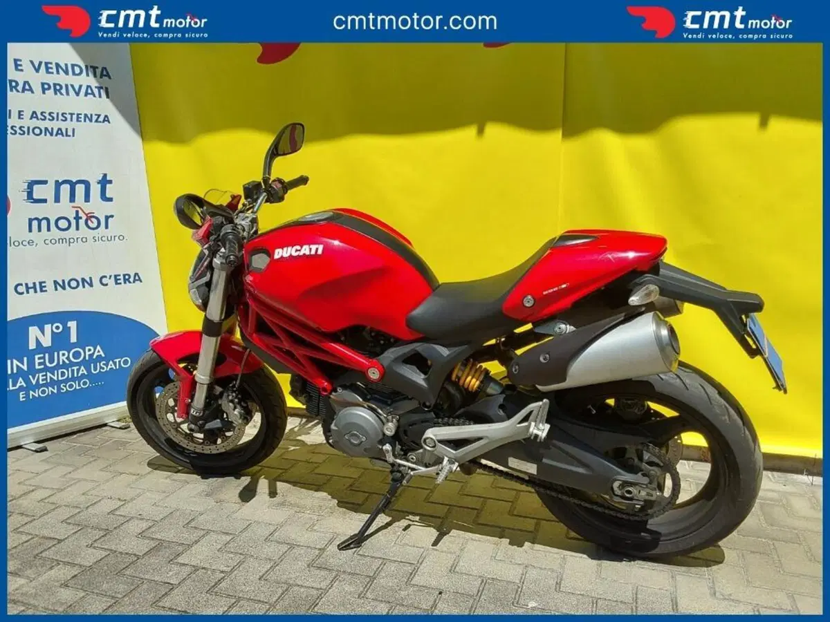 Ducati Monster 696 (2008 - 13) (6)