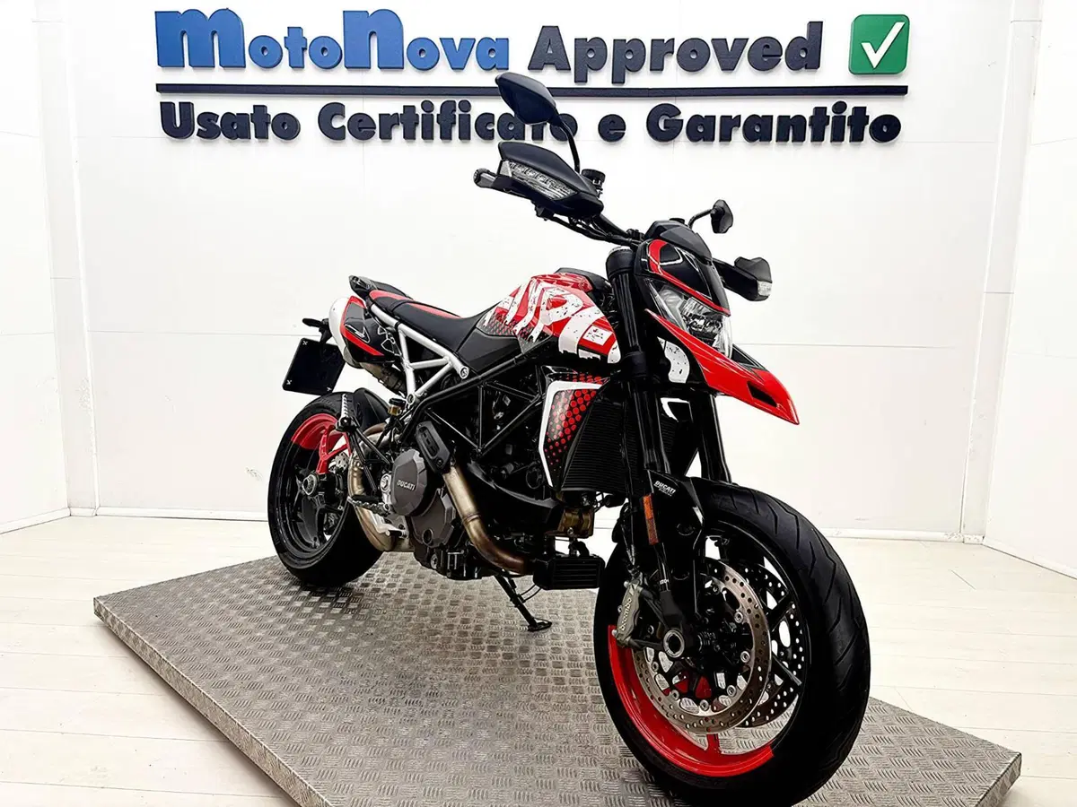 Ducati Hypermotard 950 RVE (2020) (5)