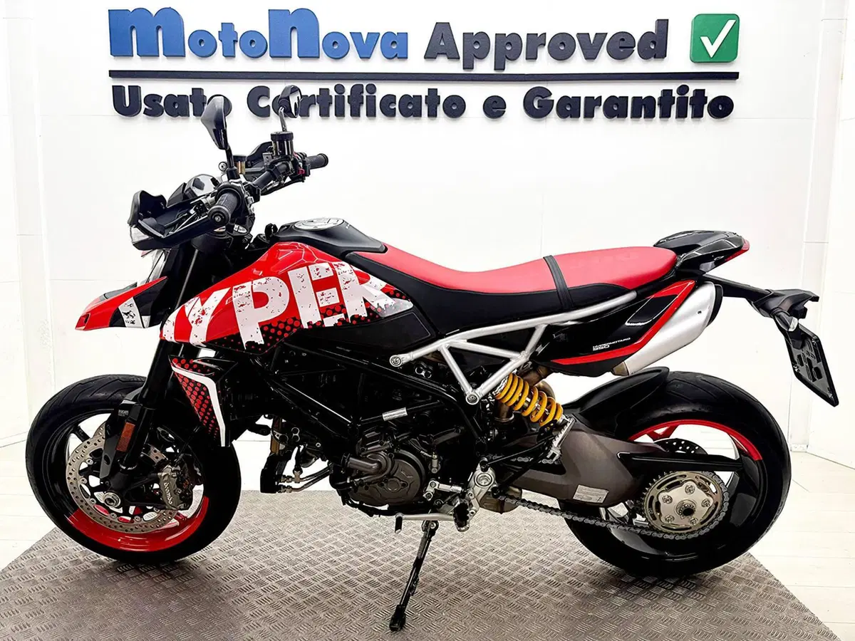Ducati Hypermotard 950 RVE (2020) (2)