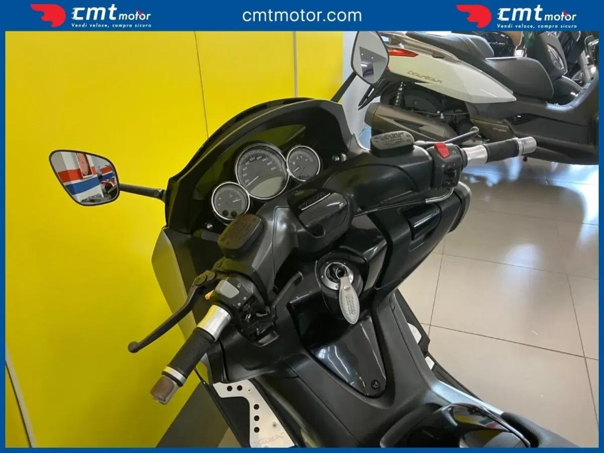 Yamaha T-Max 500 (2008 - 12) (6)