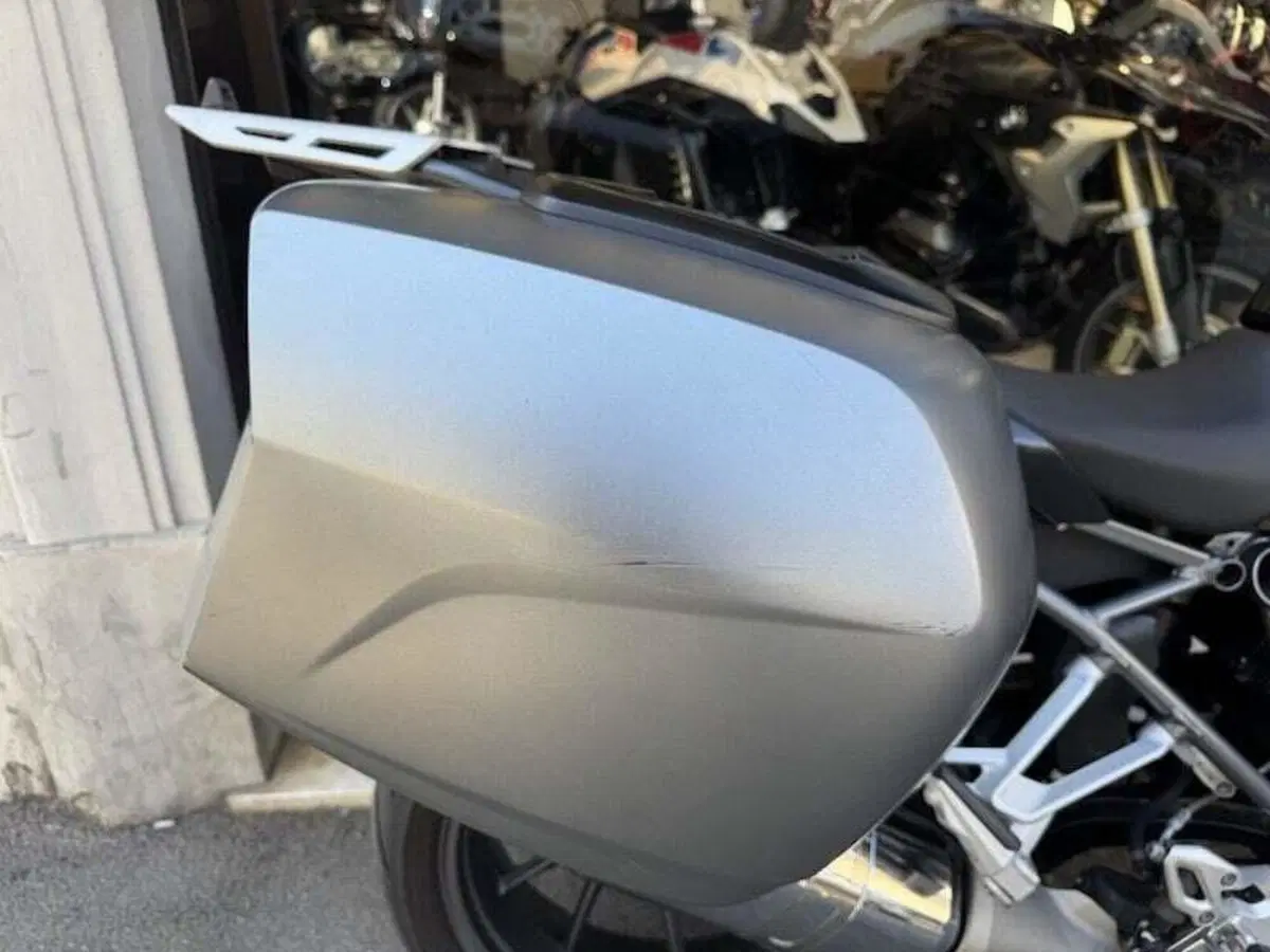 Bmw R 1200 R (2015 - 16) (4)