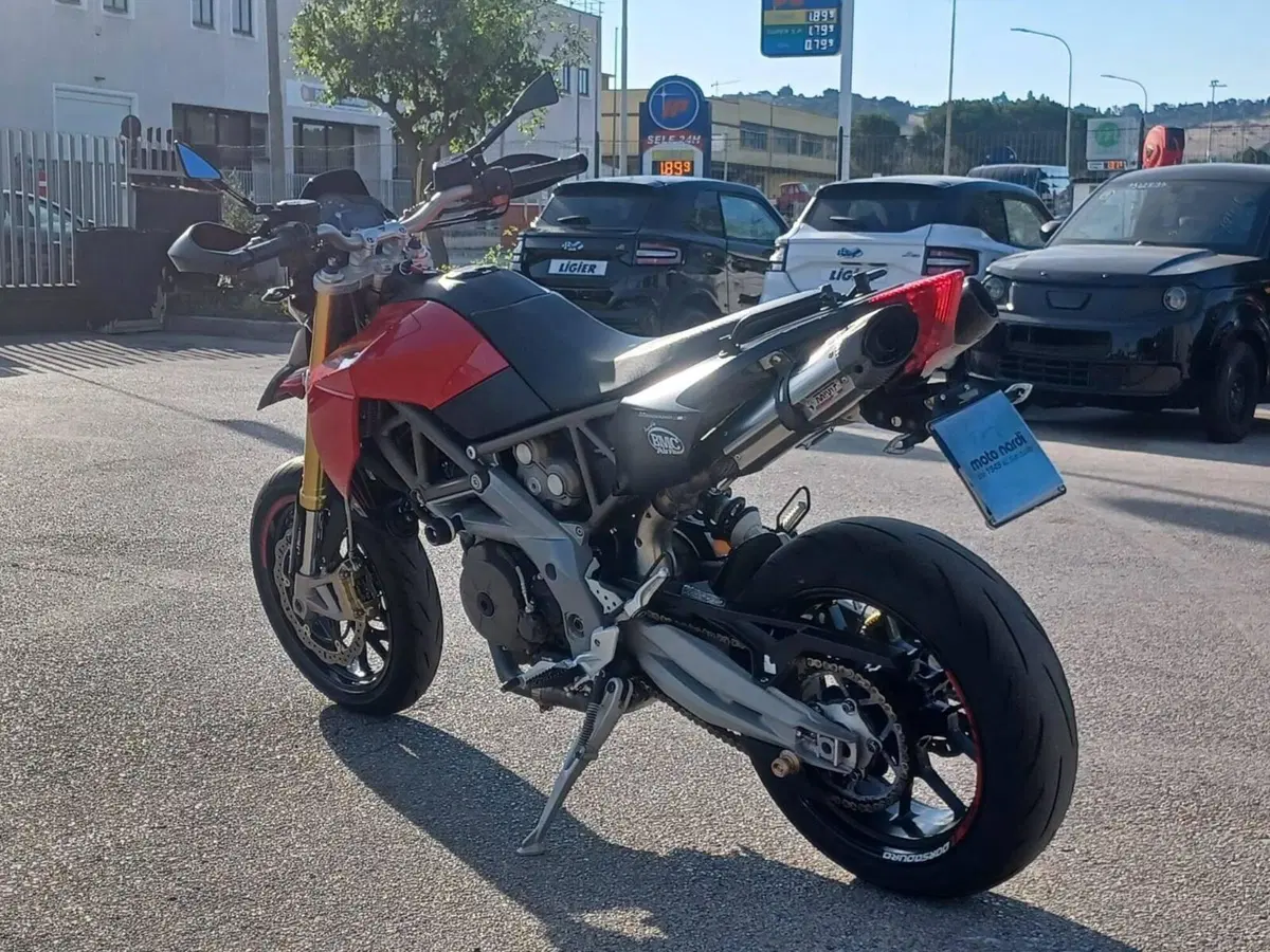 Aprilia Dorsoduro 750 (2009 - 14) (4)