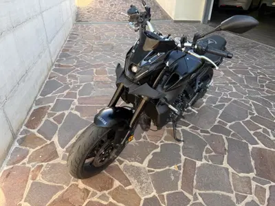 Yamaha MT-09 (2021 - 23) usata