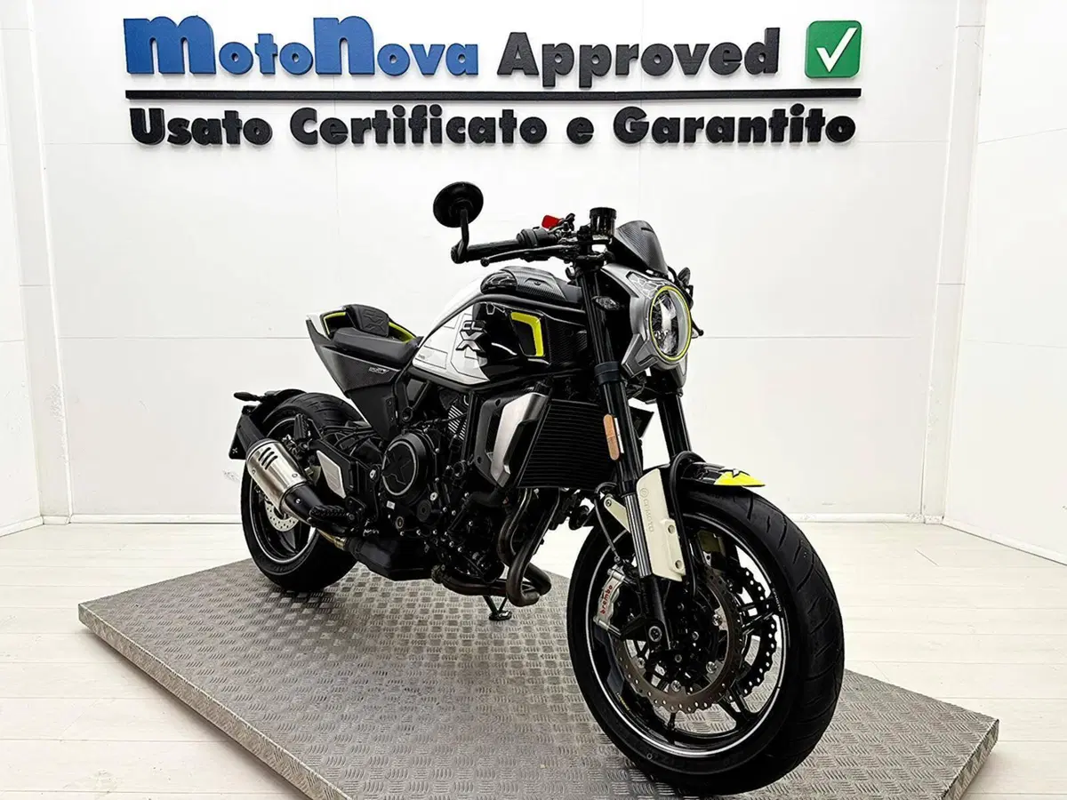 CFMOTO 700CL-X Sport (2022 - 26) (4)