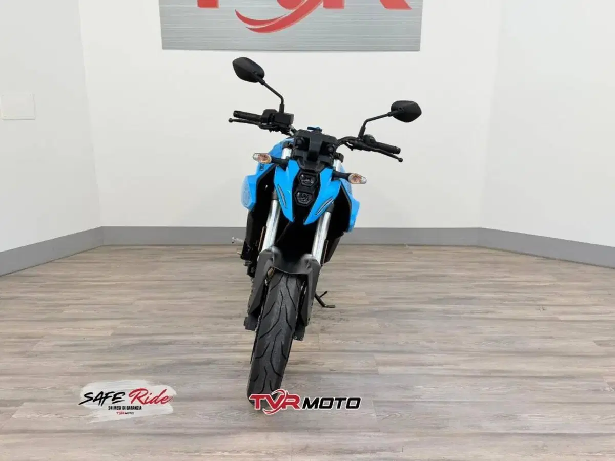 Suzuki GSX-8S (2023 - 24) (3)