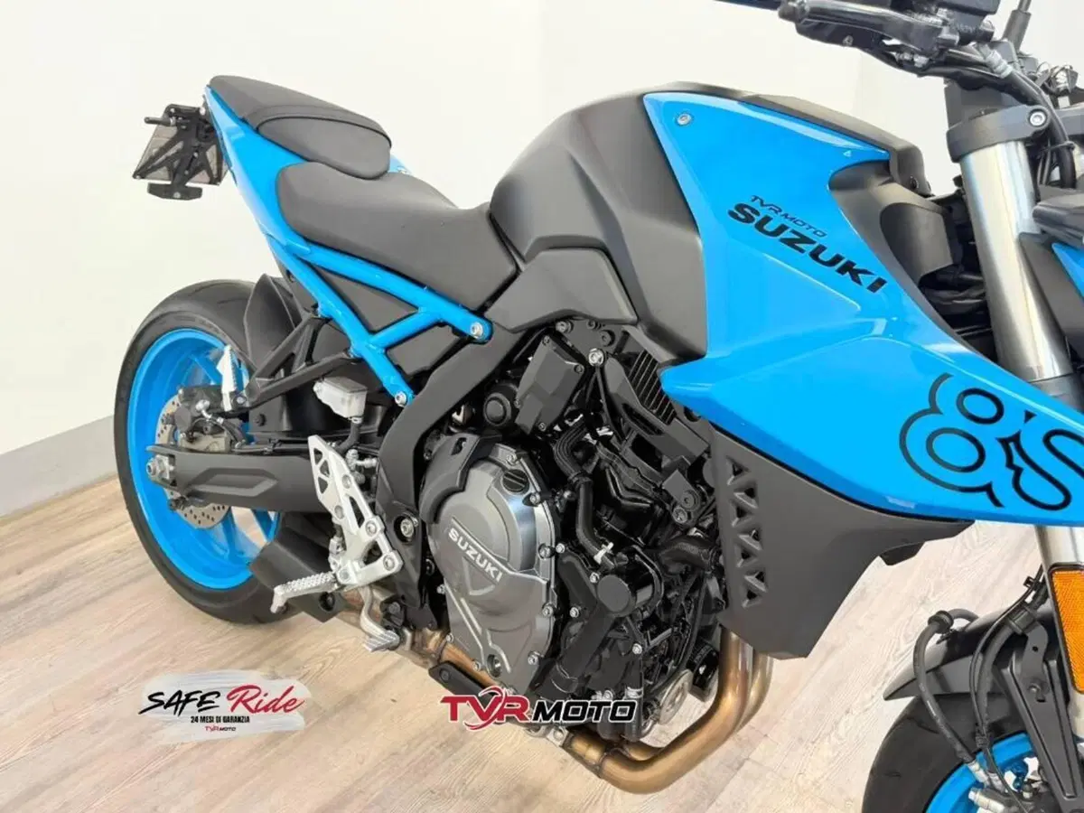 Suzuki GSX-8S (2023 - 24) (8)