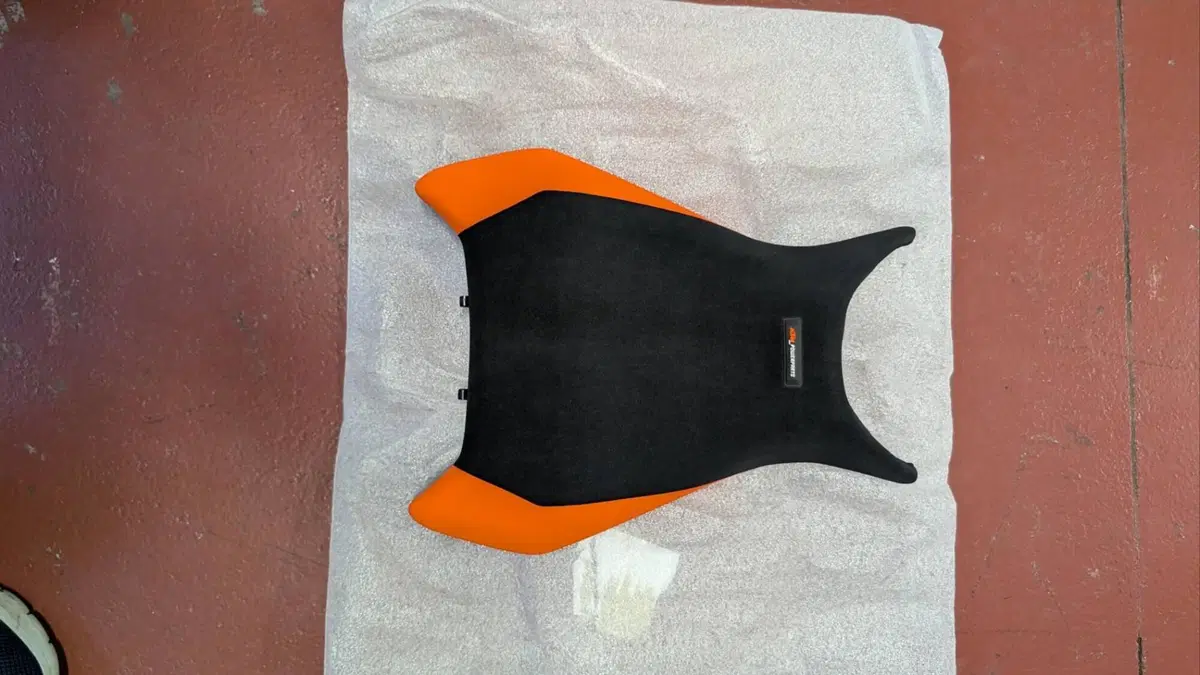Sella Anteriore KTM 990 Duke (2)