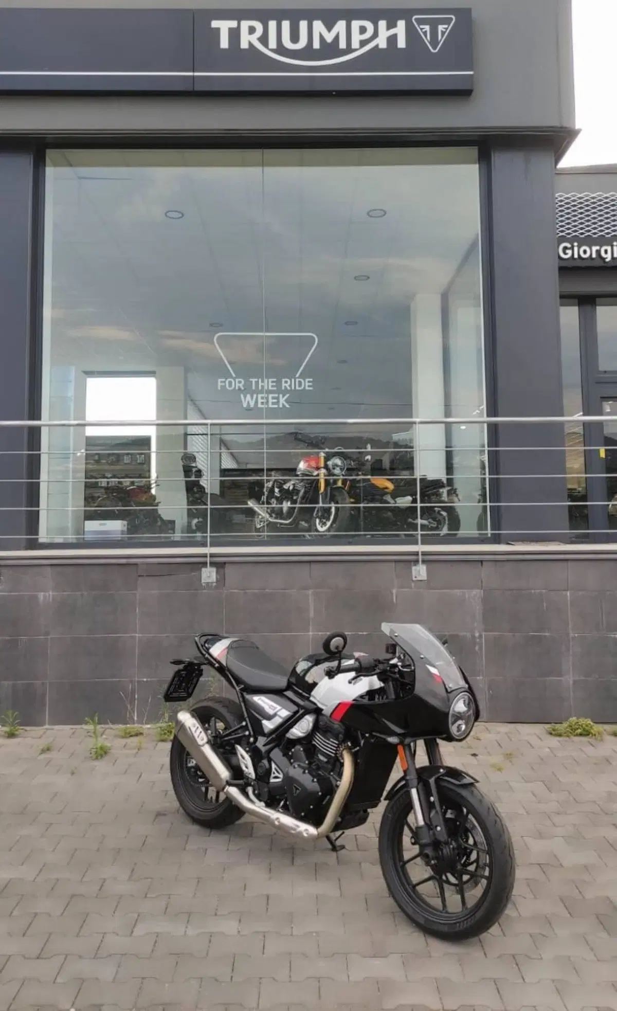 Triumph Thruxton 400 (2026) (6)
