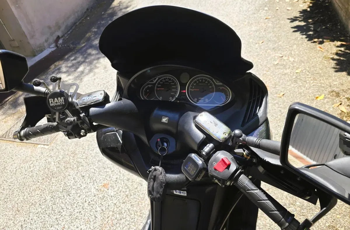 Honda SW-T 600 ABS (2012 - 16) (6)