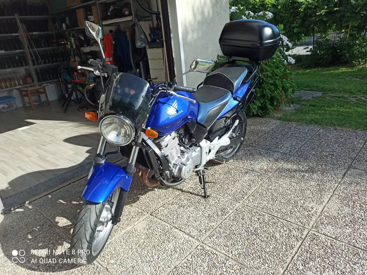 Honda CBF 500