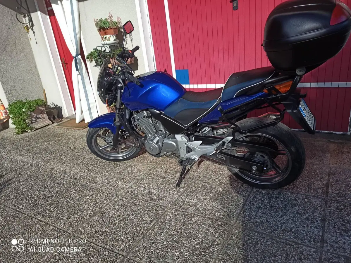 Honda CBF 500 (4)