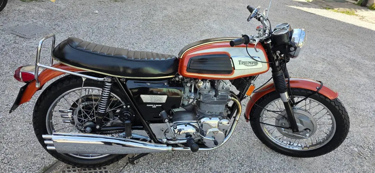 Triumph TRIDENT T 150