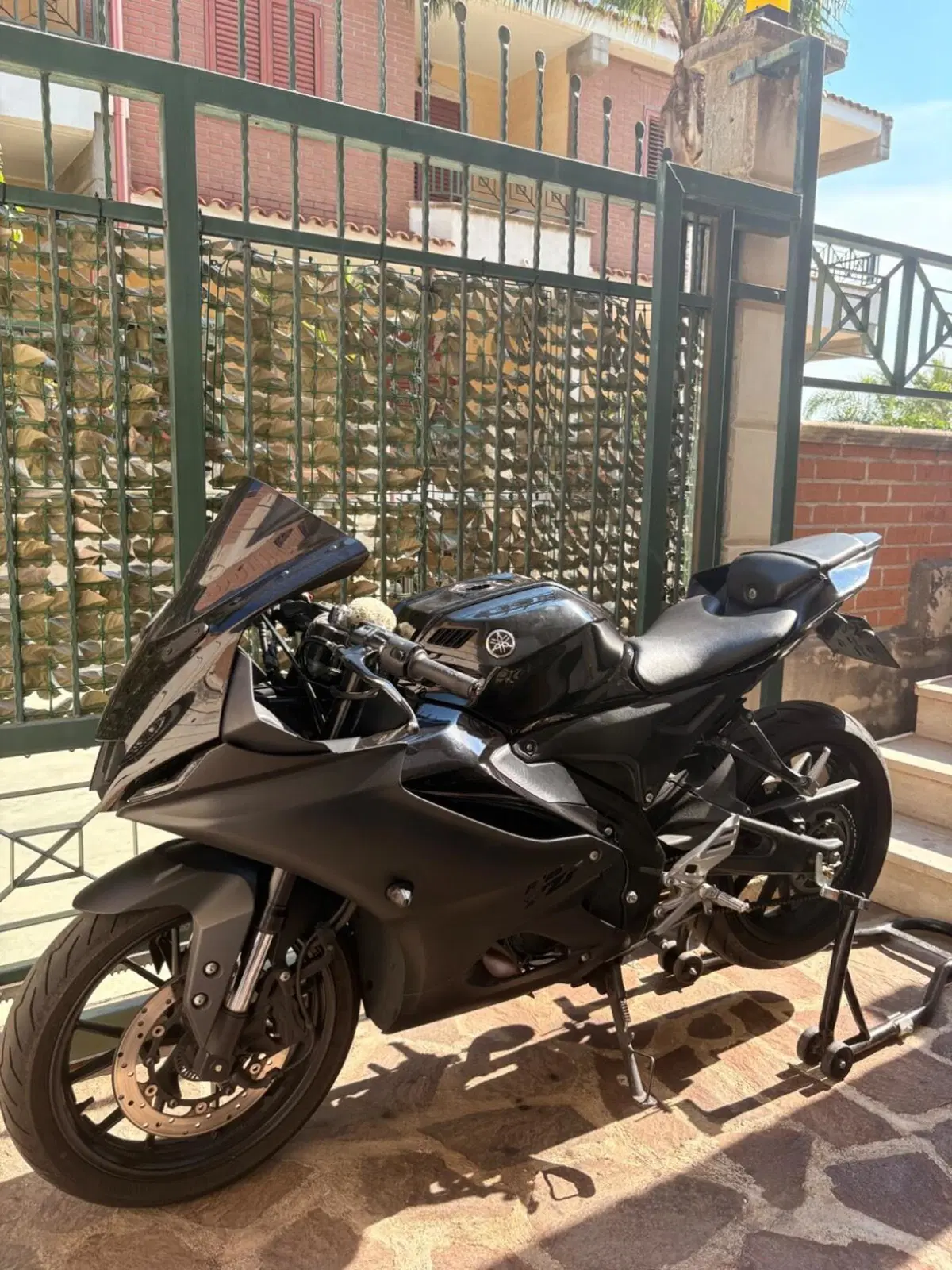 Yamaha YZF R125 (2023 - 26) (6)