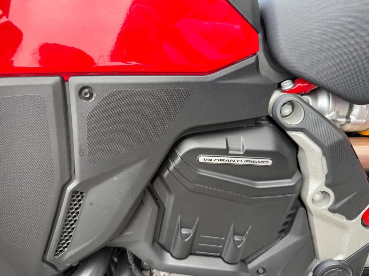 Ducati Multistrada V4 S (2021 - 24) (9)