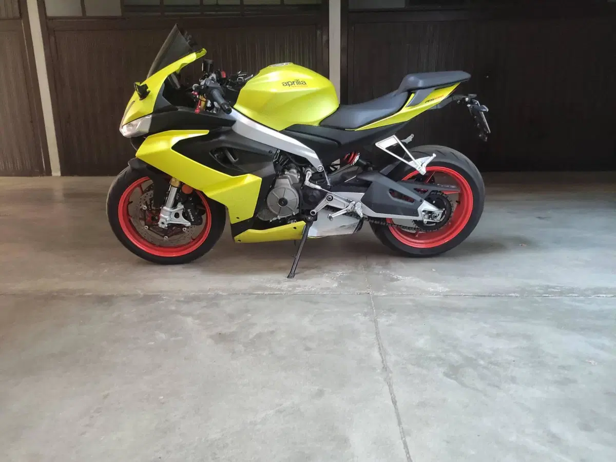 Aprilia RS 660 Limited Edition (2020 - 23) (6)