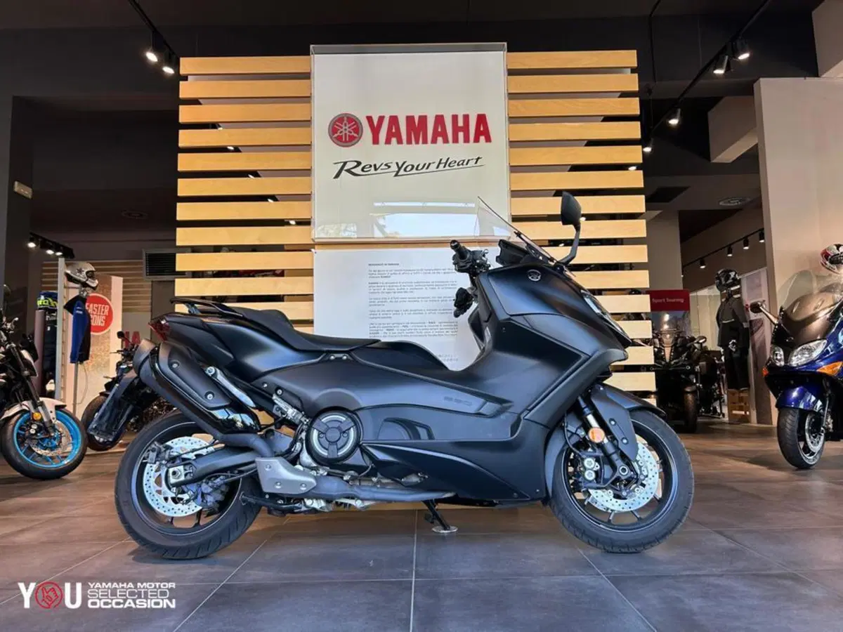 Yamaha T-Max 560 (2022 - 24)