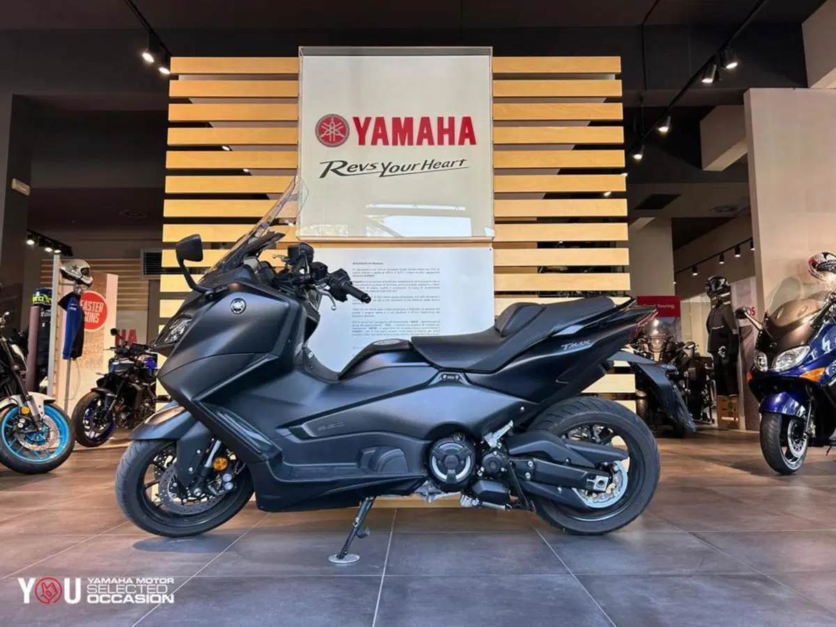 Yamaha T-Max 560 (2022 - 24) (5)