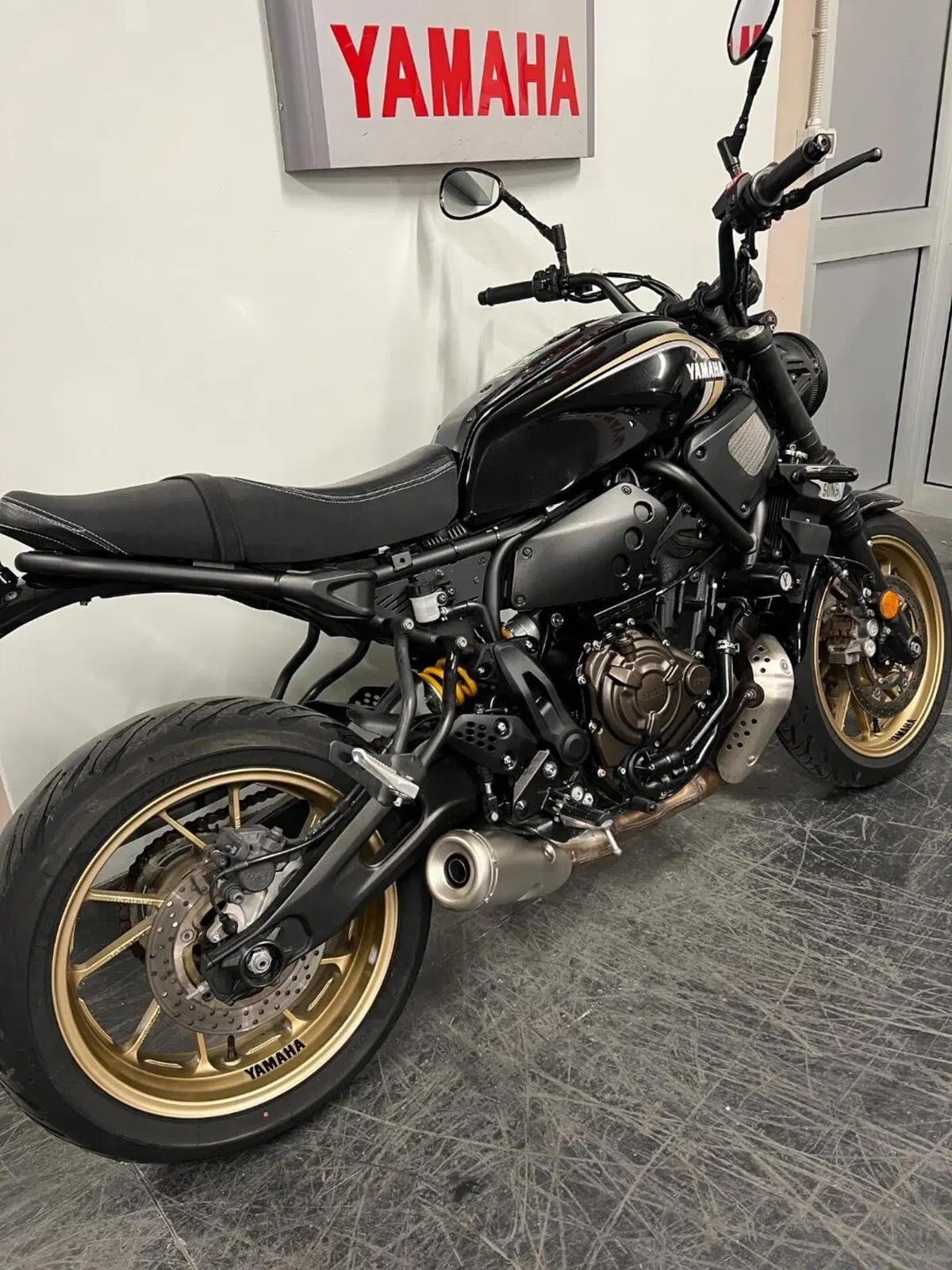 Yamaha XSR 700 (2022 - 26) (4)