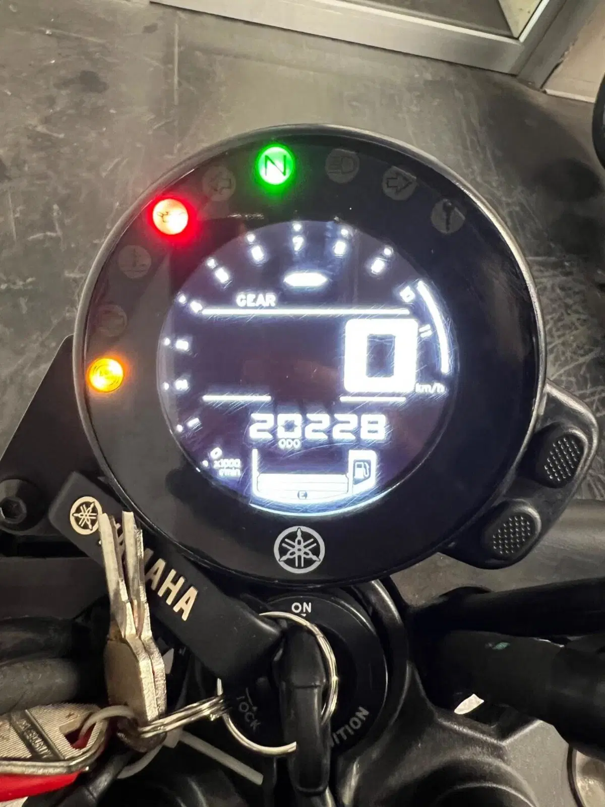 Yamaha XSR 700 (2022 - 26) (10)