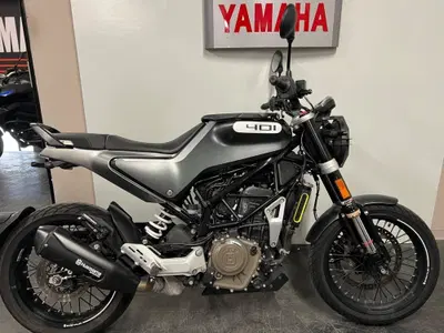 Husqvarna Svartpilen 401 (2020) usata