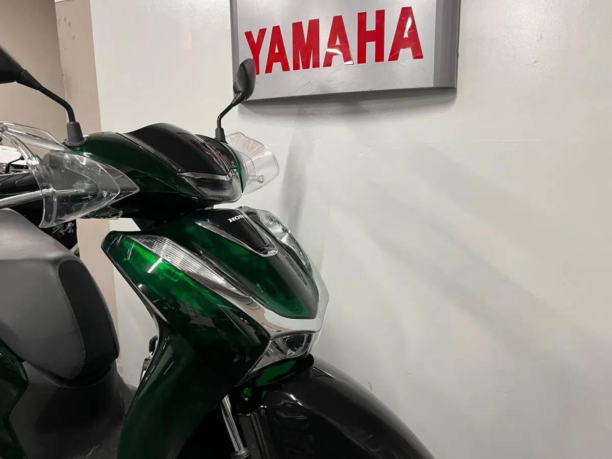 Honda SH 150i Vetro (2024 - 25) (2)