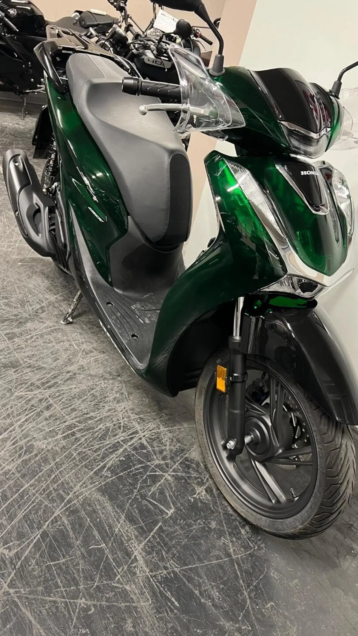 Honda SH 150i Vetro (2024 - 25) (10)